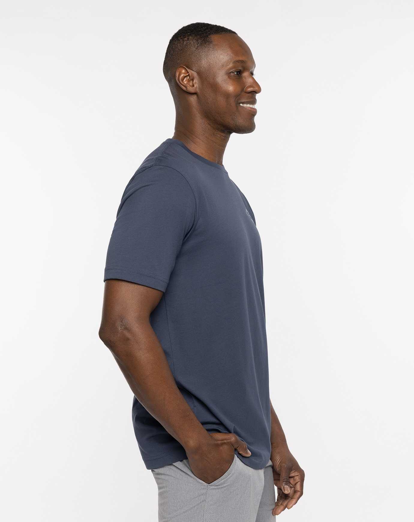 Travis Mathew North Beach Tee Blue Nights | UNFQWJR-61