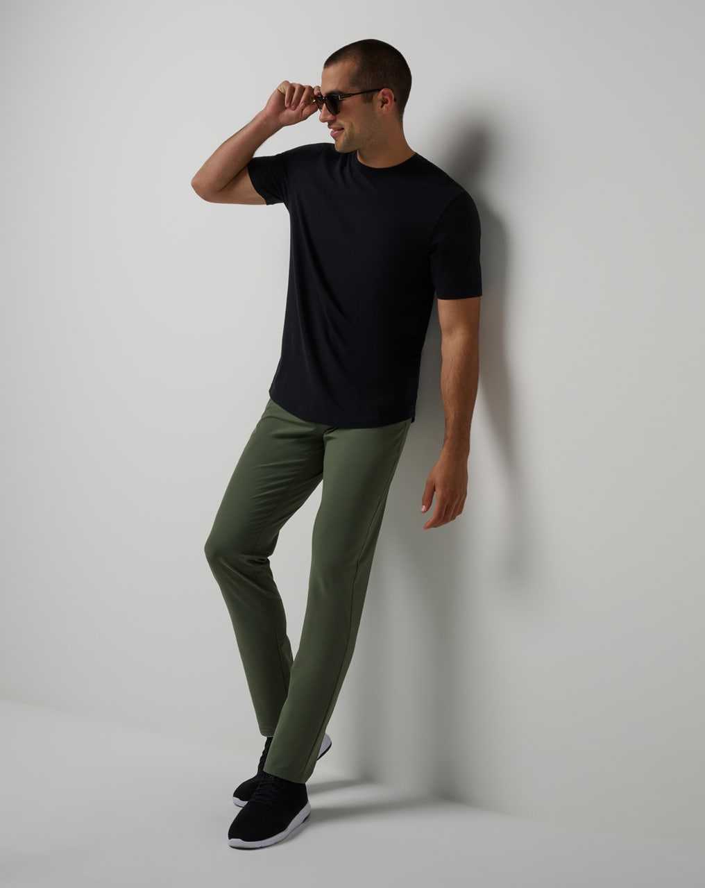 Travis Mathew Open To Close Tech Chino Pant Thyme | NECOIKS-95