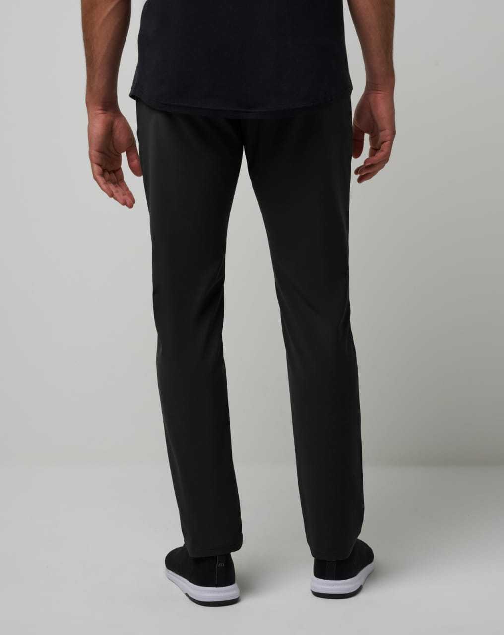 Travis Mathew Open To Close Tech Chino Pant Black | RFACXIN-08