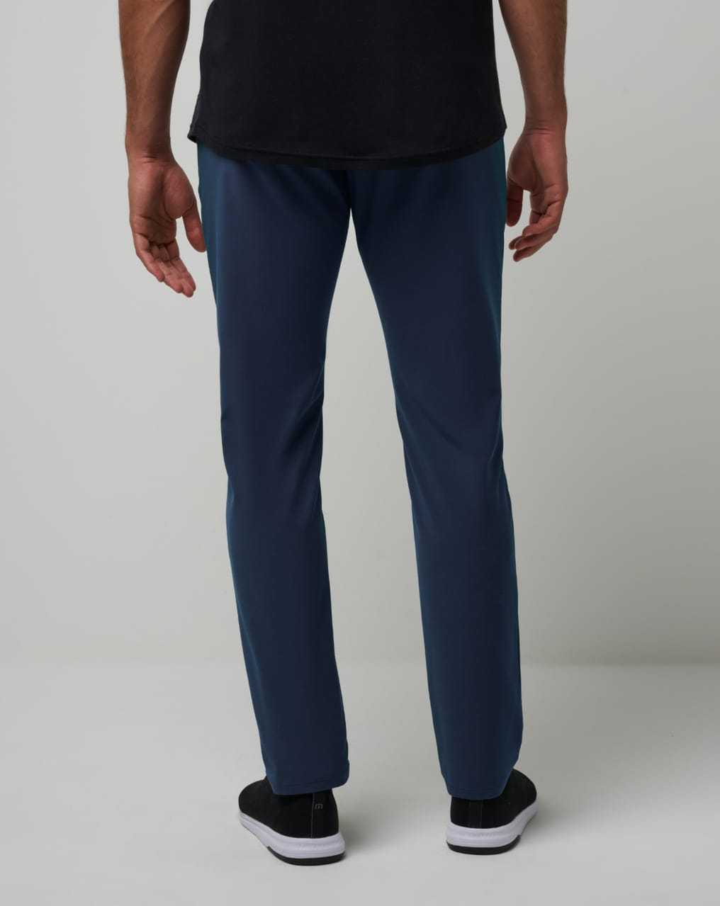 Travis Mathew Open To Close Tech Chino Pant Dress Blues | CSKTVGL-40