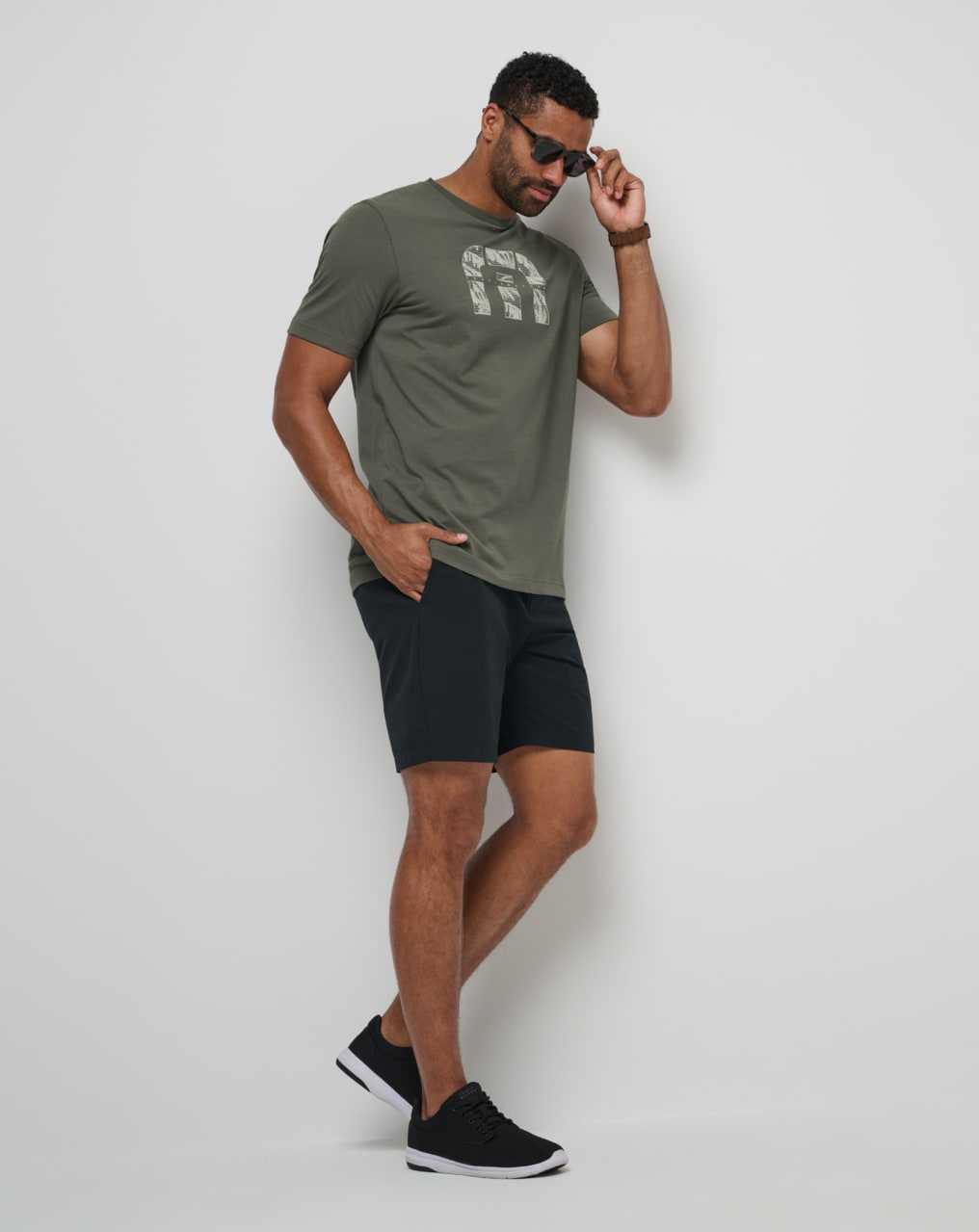 Travis Mathew Port Planner Tee Dark Olive | UMNXTKO-39