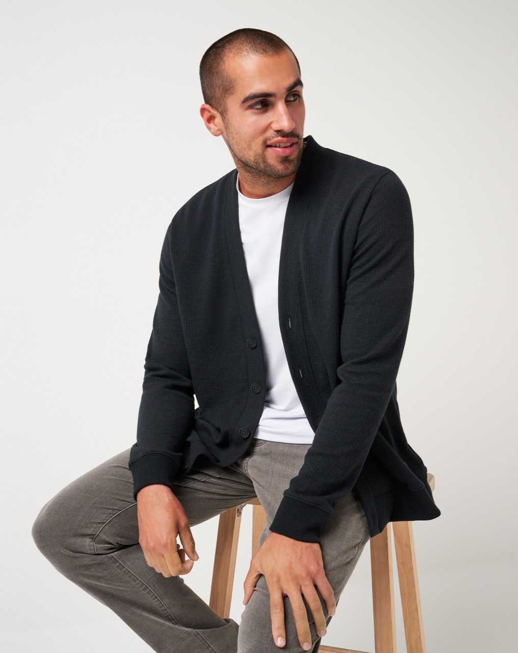 Travis Mathew Pristine Shore Cardigan Black | KWQYCVL-49