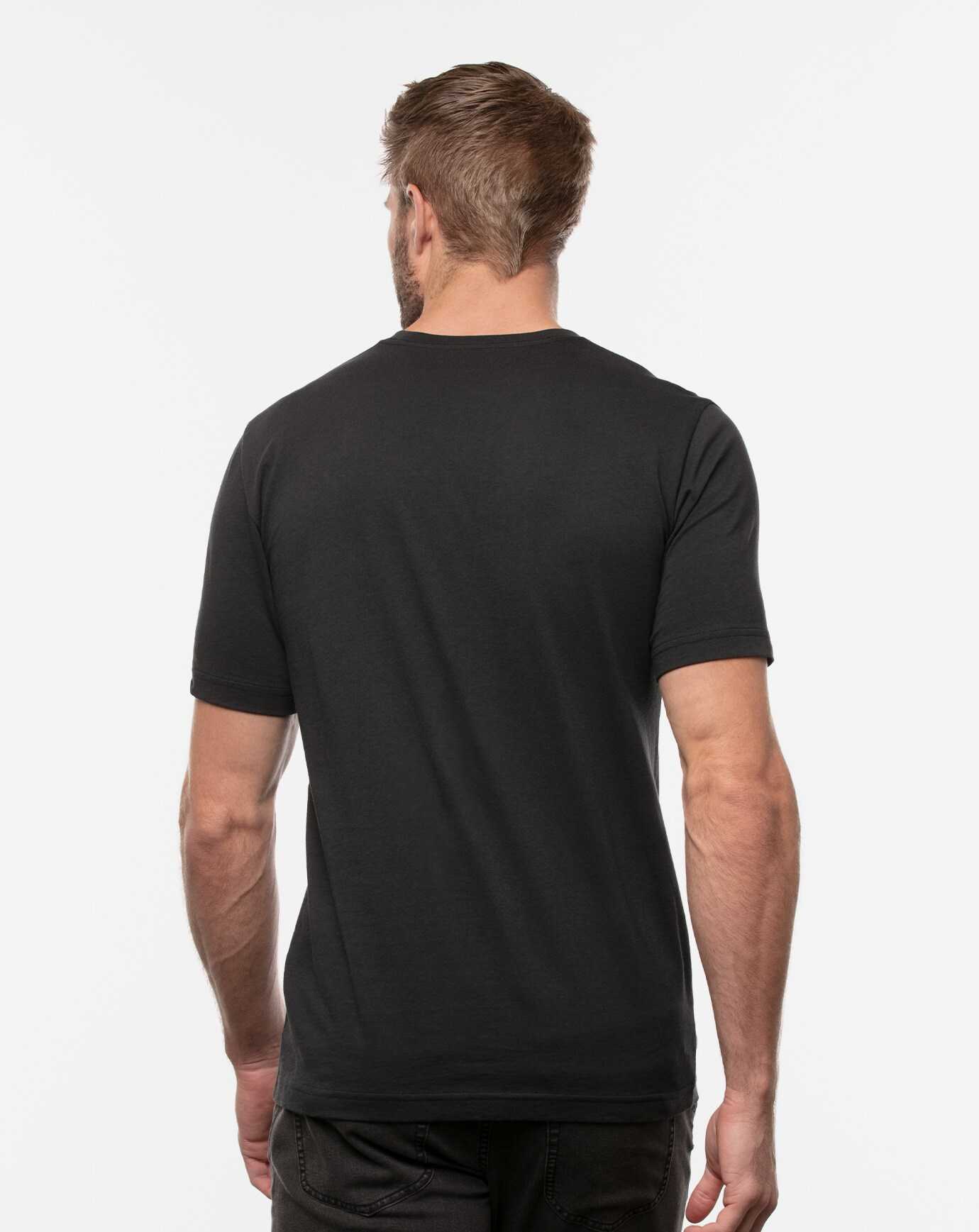 Travis Mathew Race You Tee Black | WUQVETY-37