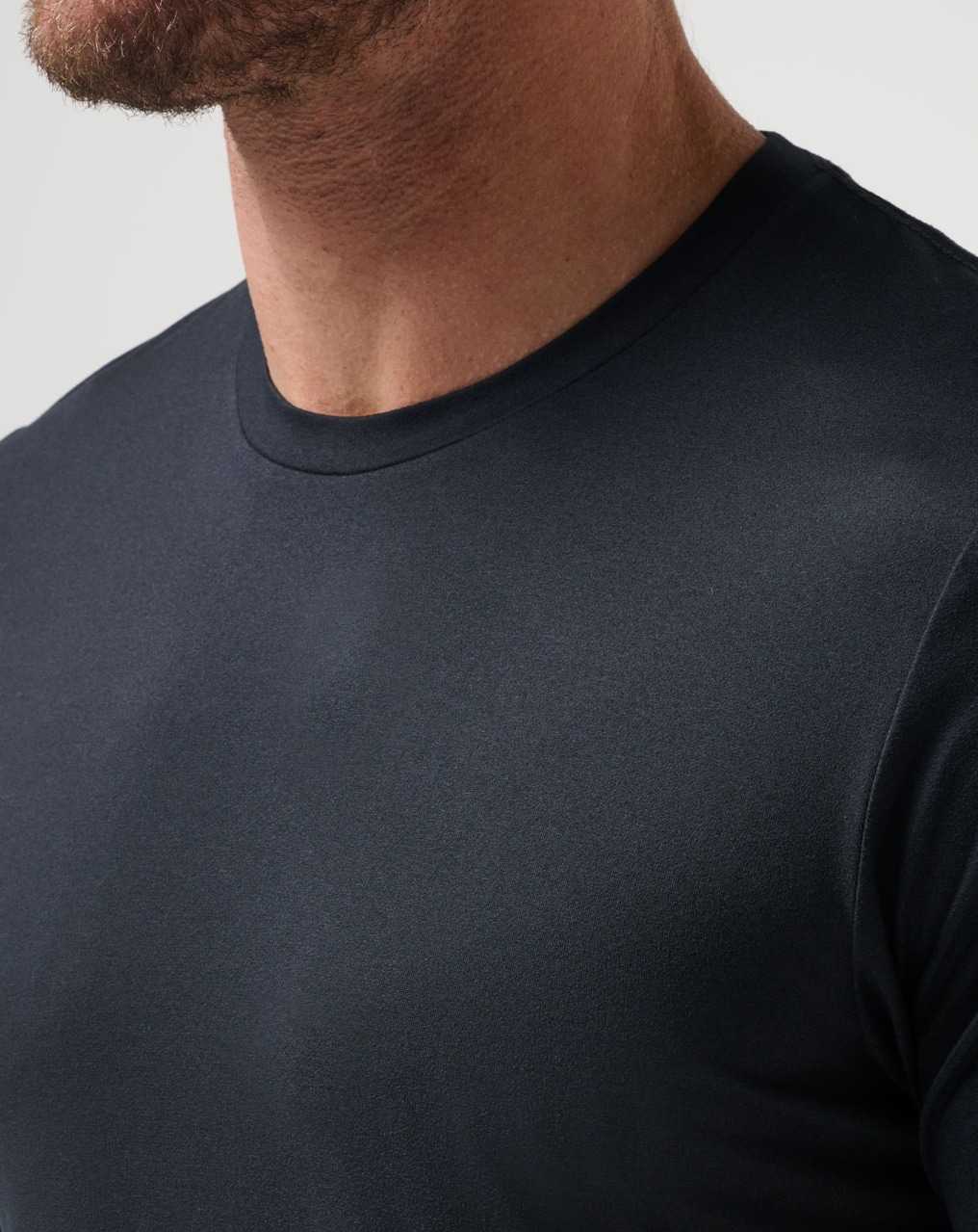 Travis Mathew Risk Taker Active Tee Black | KXFDSJY-80