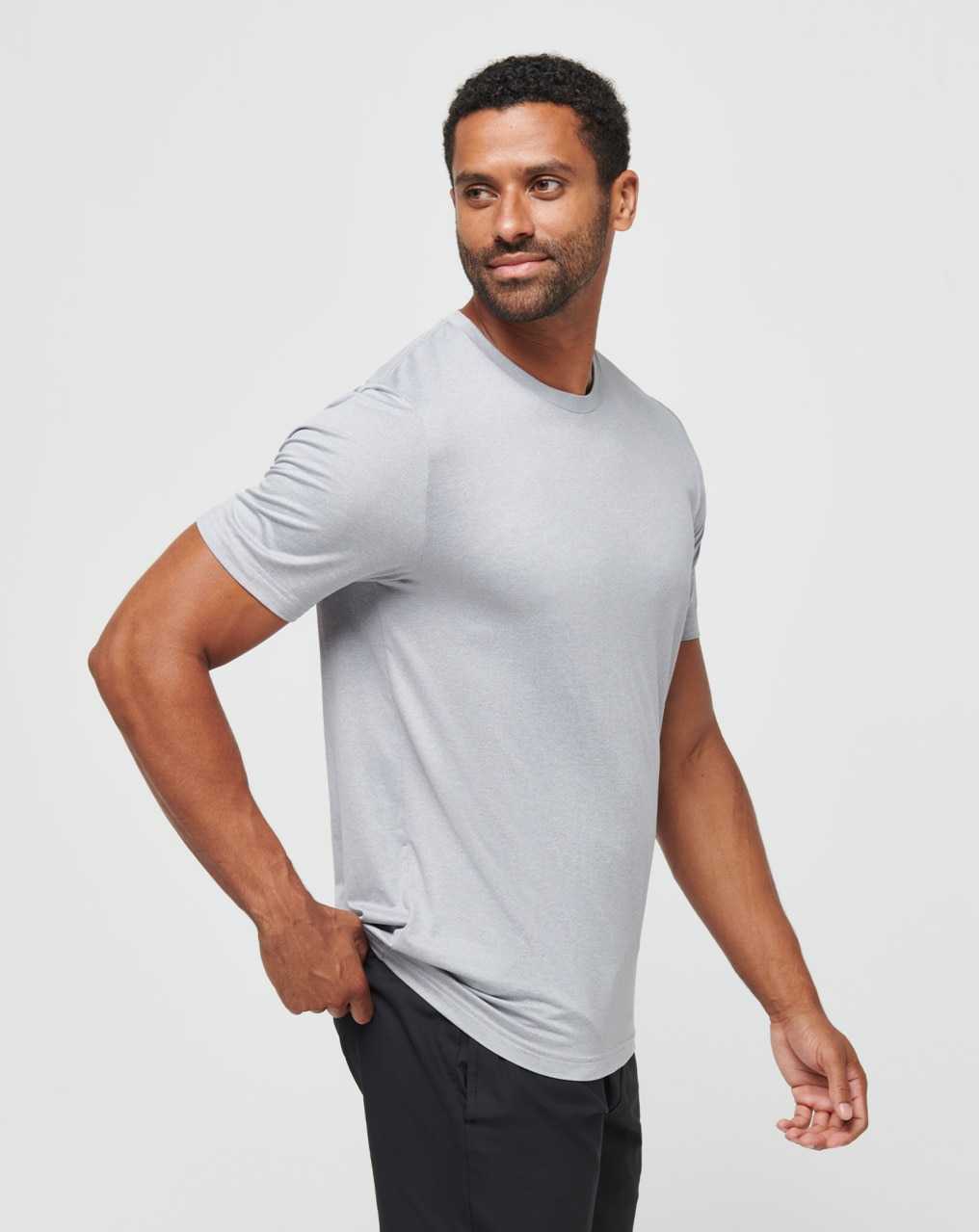 Travis Mathew Risk Taker Active Tee Heather Light Grey | VTHPNOX-97