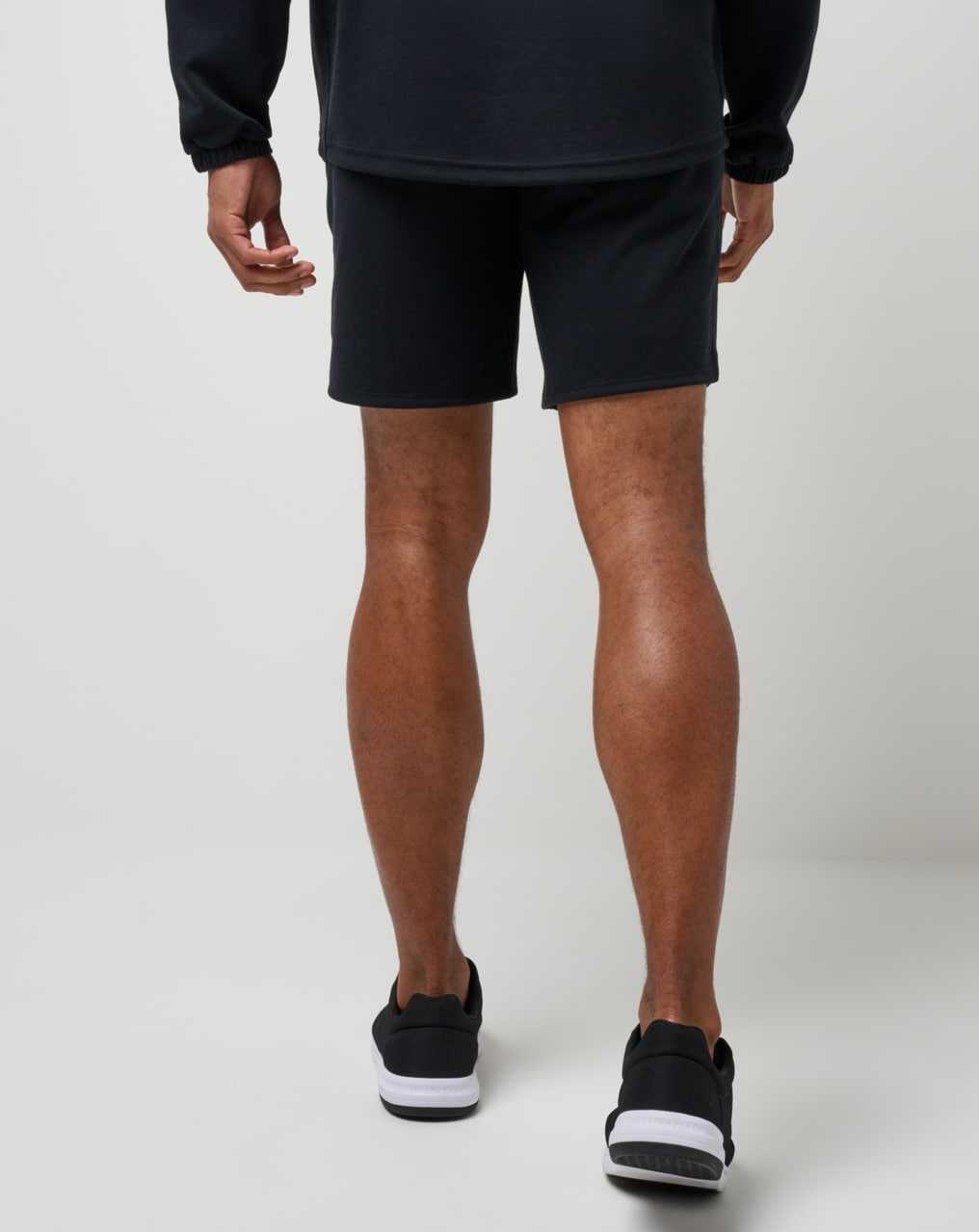 Travis Mathew Sideslip Short 8in Black | RKPYXAB-21