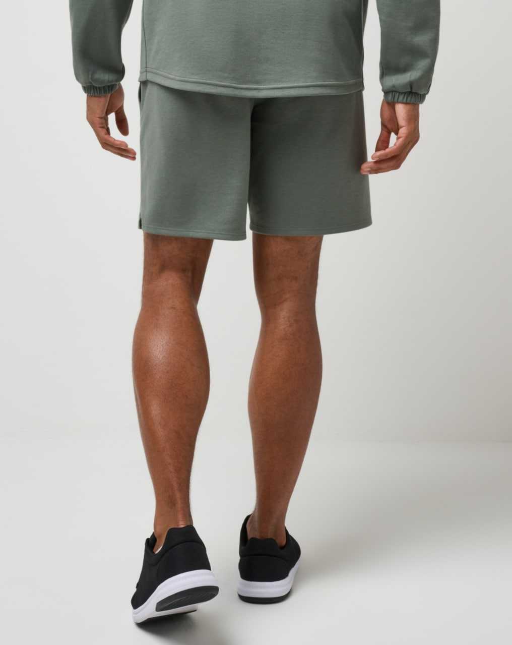 Travis Mathew Sideslip Short 8in Dark Olive | FOLZUCR-25