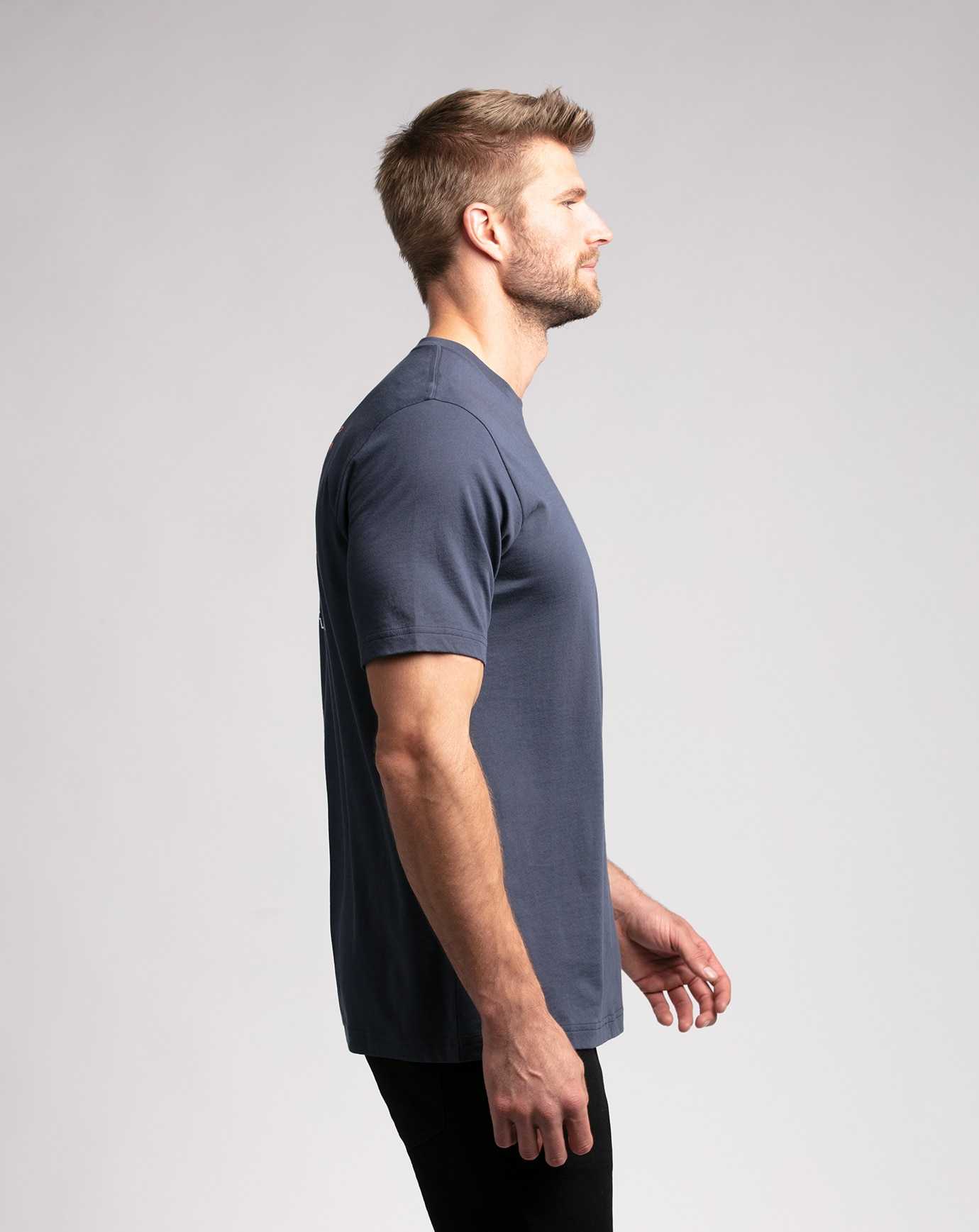 Travis Mathew Siesta Tee Mood Indigo | TLZNBFP-80