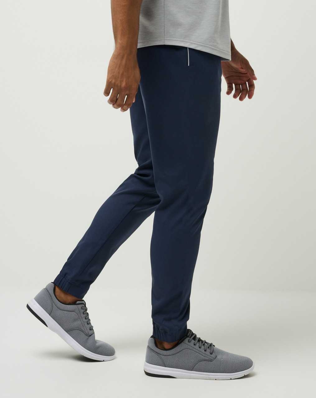 Travis Mathew Sport Mode Jogger Total Eclipse | DBWFVAQ-52