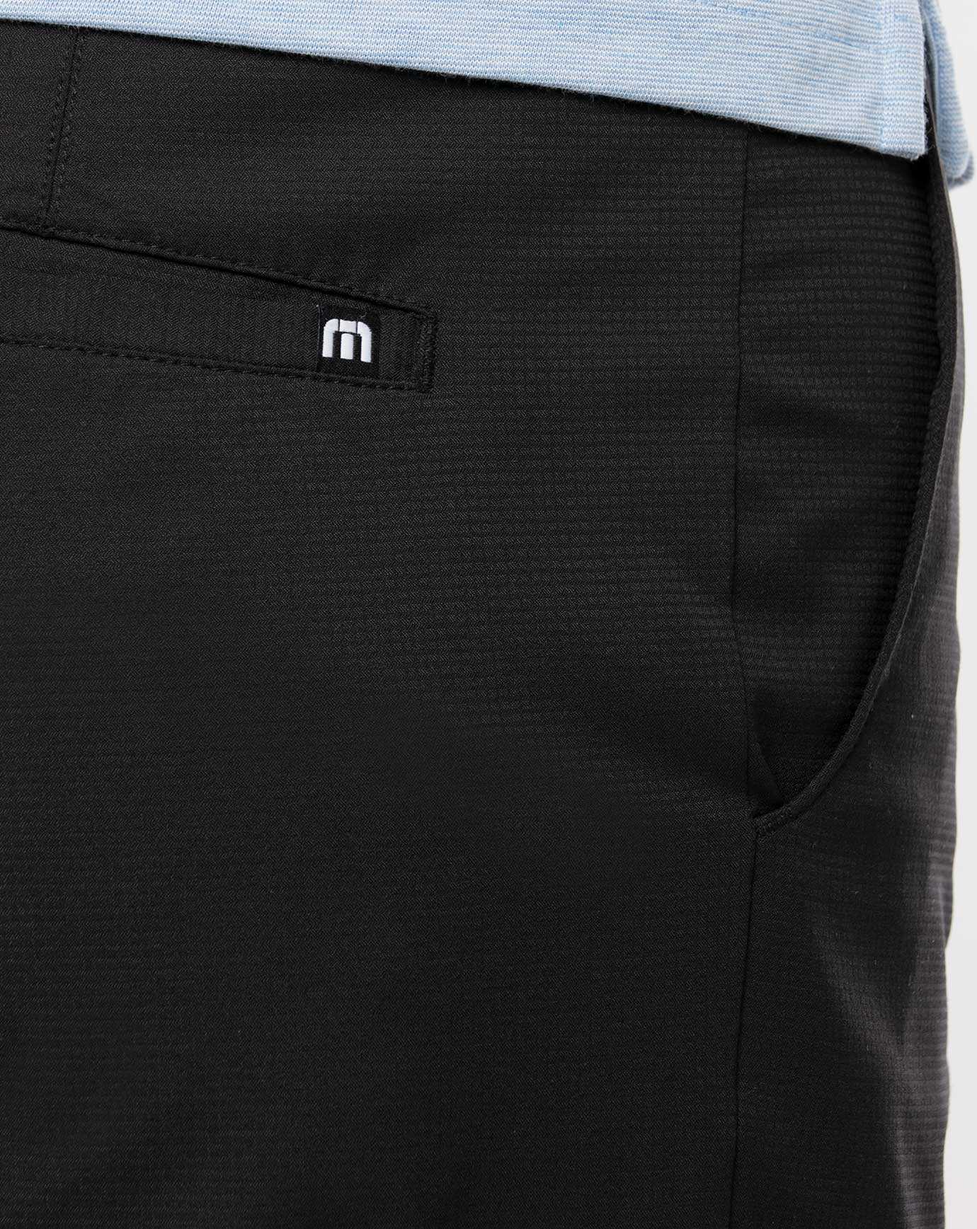 Travis Mathew Starnes Short 9in Black | WHBGCIS-82