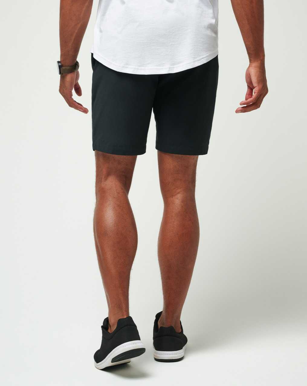 Travis Mathew Tech Chino Short 8in Black | MODTVSI-43