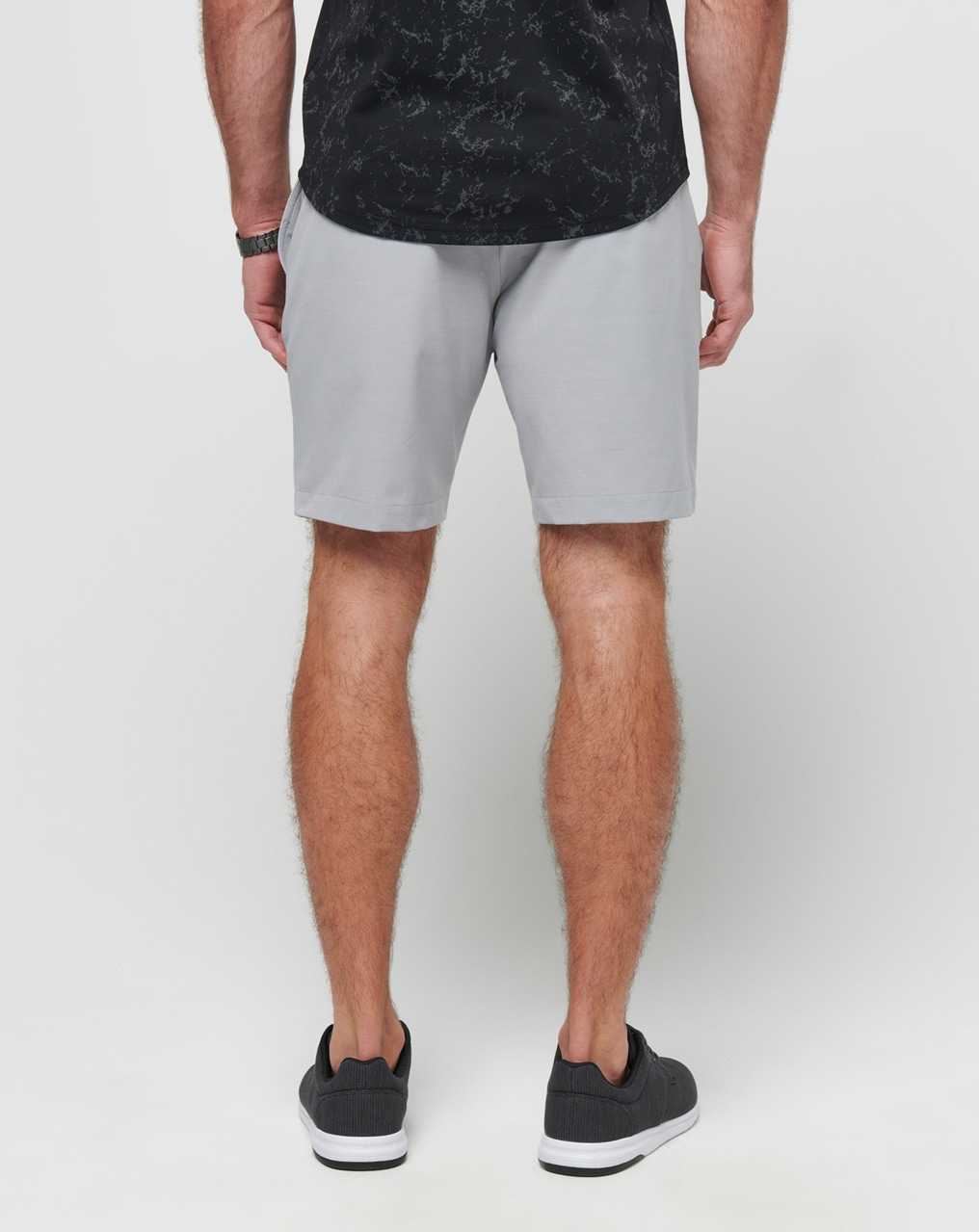 Travis Mathew Tech Chino Short 8in Heather Sleet | YUKNFMT-48