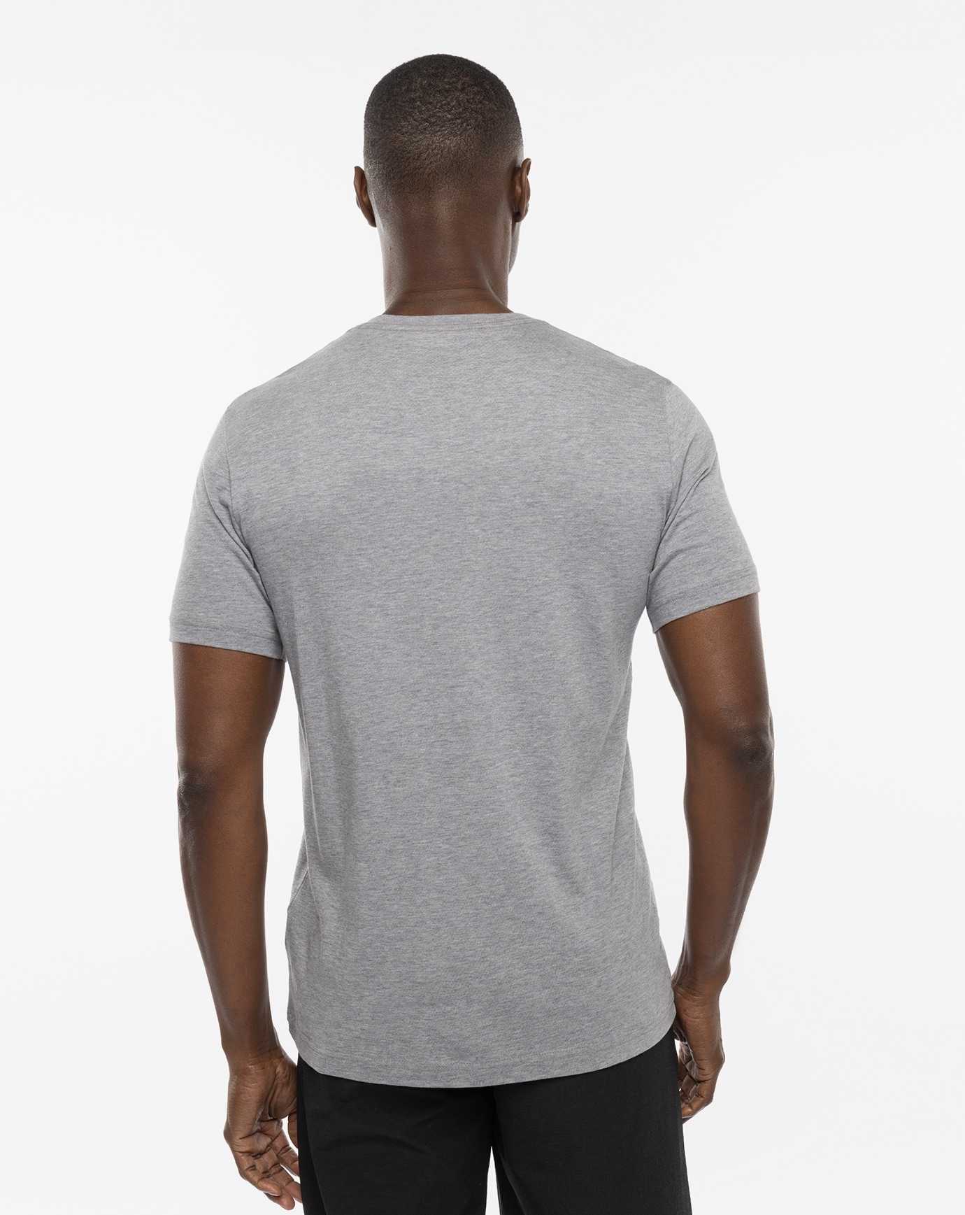 Travis Mathew The Big Isle 2.0 Tee Heather Grey | SPIDGBV-38