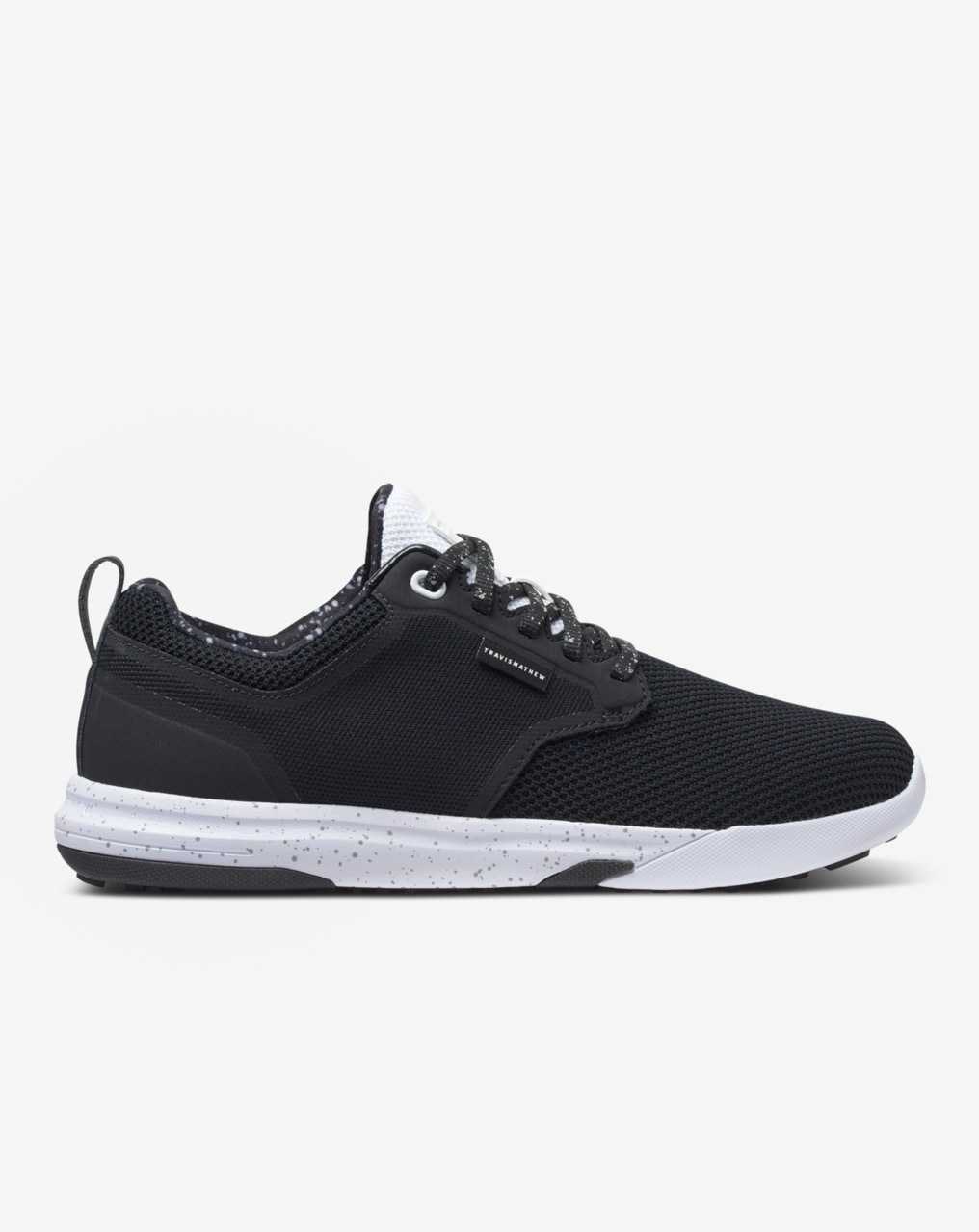 Travis Mathew The Daily Pro Hybrid Print Shoe Black/White | XRNSYLC-49