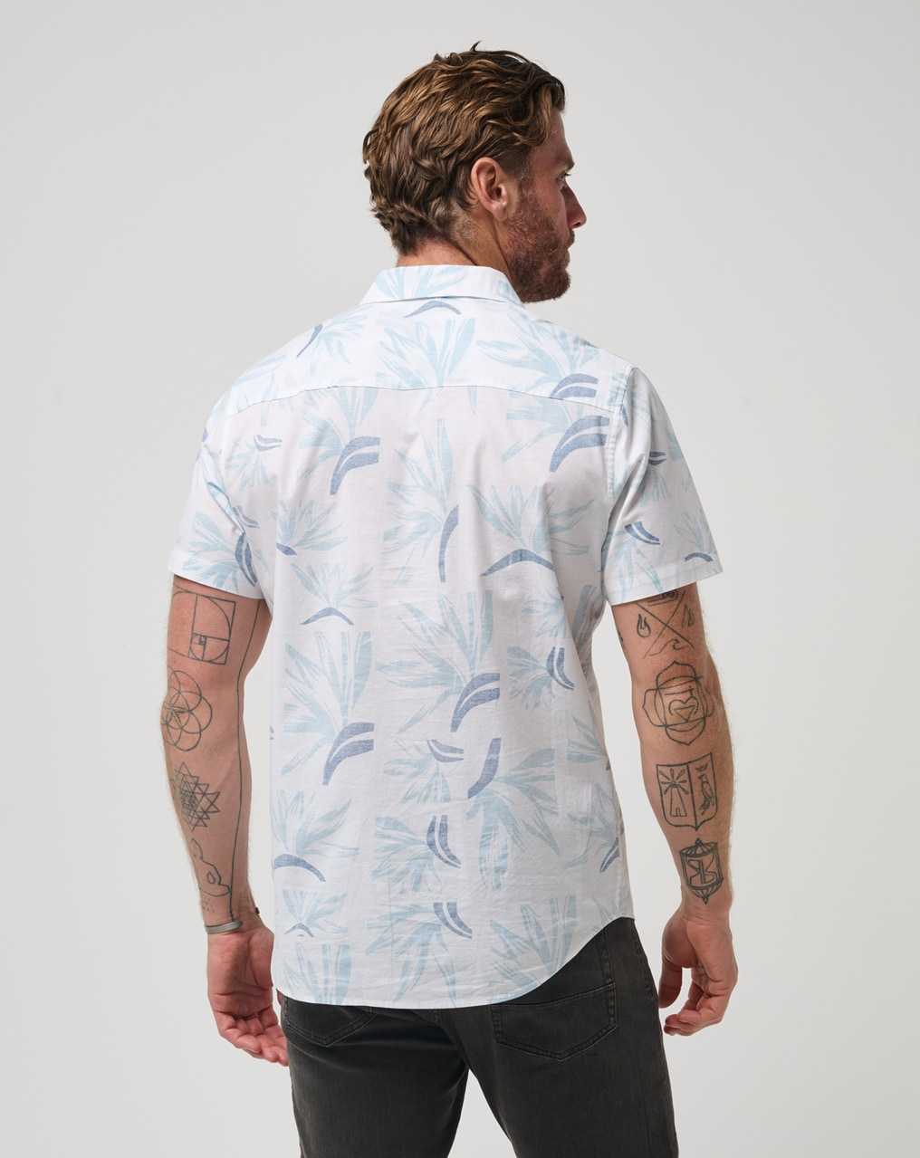 Travis Mathew The Thick Of It Button-up White/Quiet Harbor | LKAJHNB-95