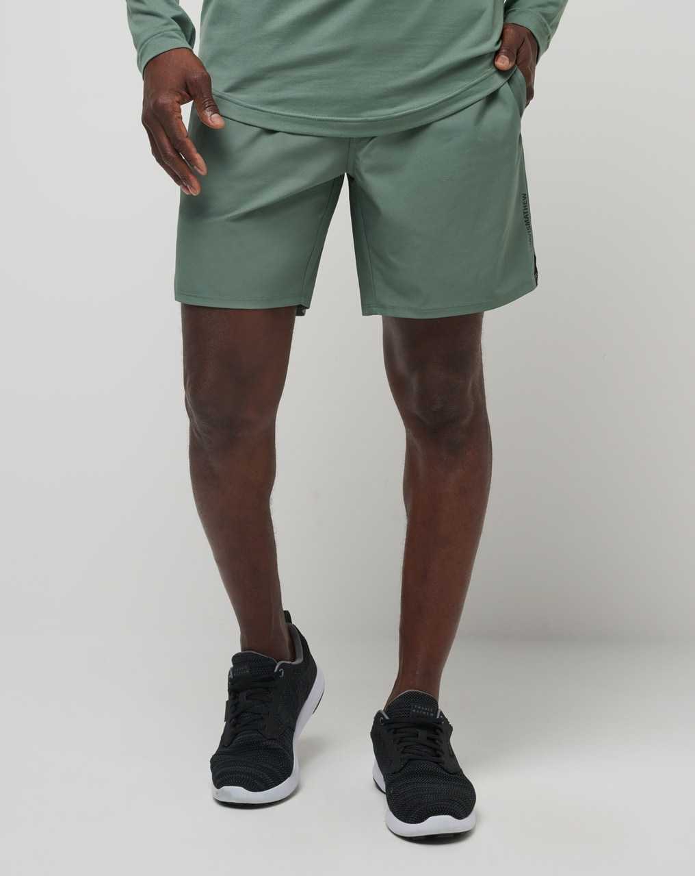 Travis Mathew Wanderlust E-waist Short 7.5in Laurel | EYDMTRG-87