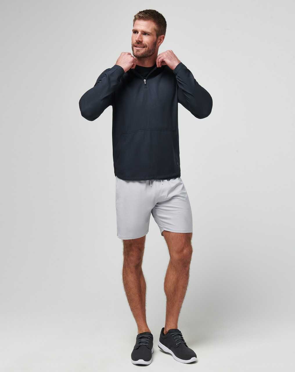 Travis Mathew Wanderlust E-waist Short 7.5in Micro Chip | BQCWGNF-25