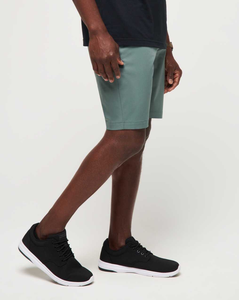 Travis Mathew Wanderlust Short 9in Balsam Green | JCSDKRL-48