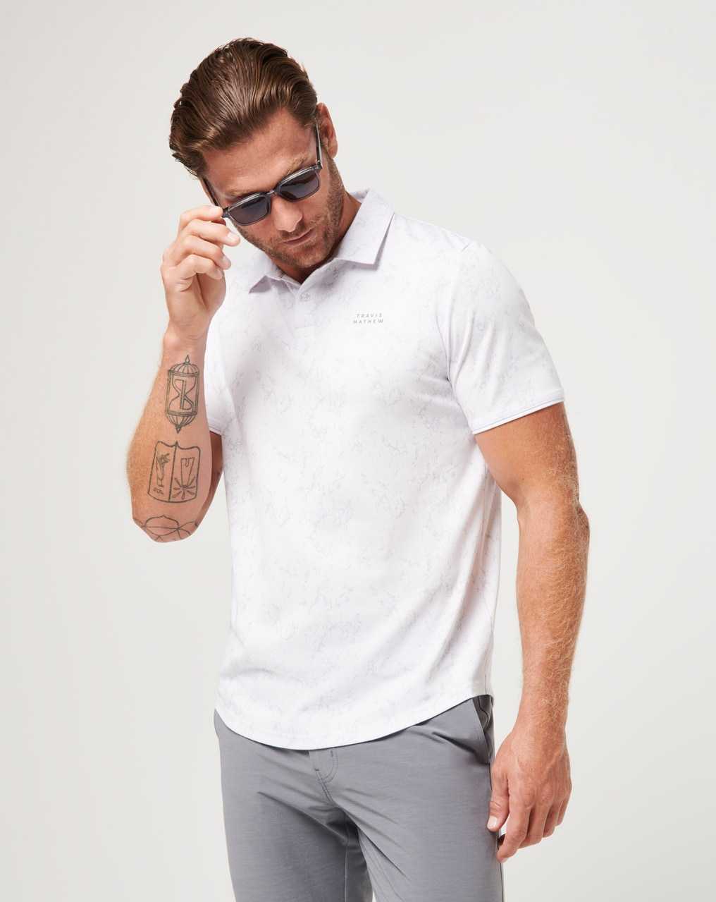 Travis Mathew Warmer Tides Scoop Polo White | XACTHPU-67