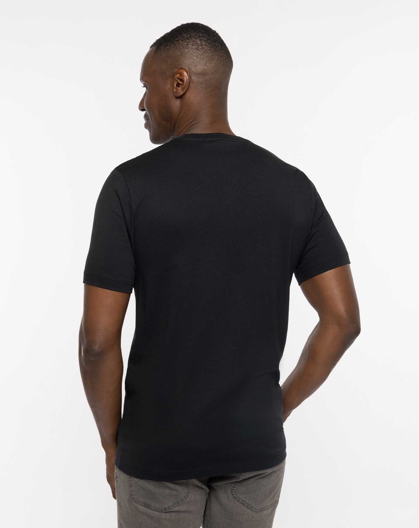 Travis Mathew Winter Storm Tee Black | FICVLAY-48